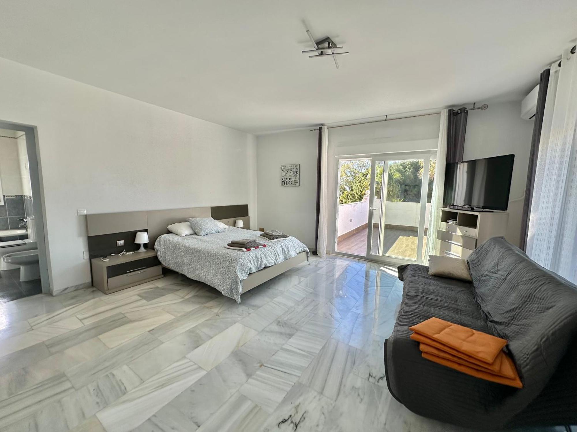 Villa Dolce Vita Бенальмадена Экстерьер фото