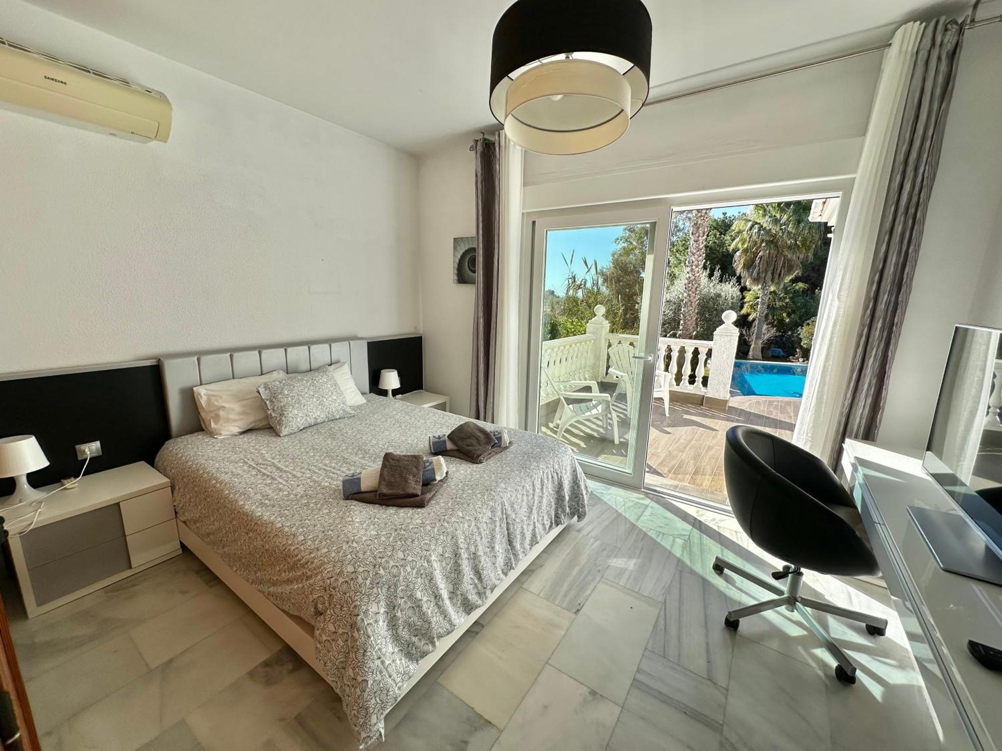 Villa Dolce Vita Бенальмадена Экстерьер фото